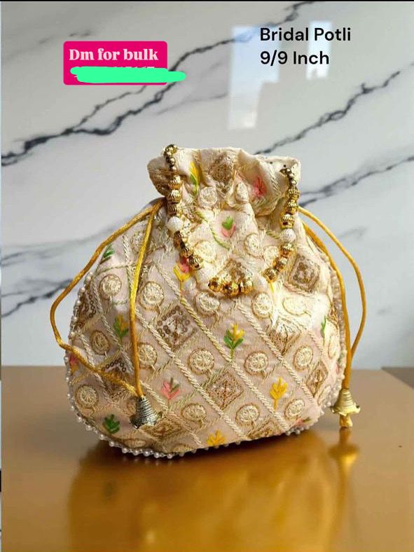 Embroidered Potli  |  Wedding Gifting Favors Potli Batwa