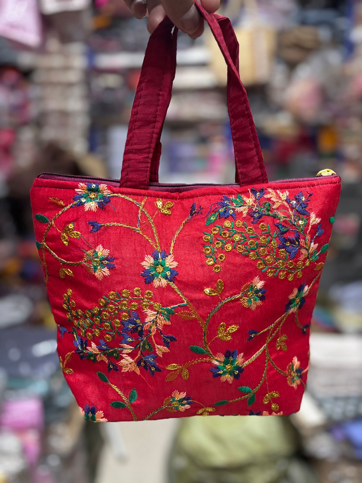 Heavy Embroidered hand bags - Image 6