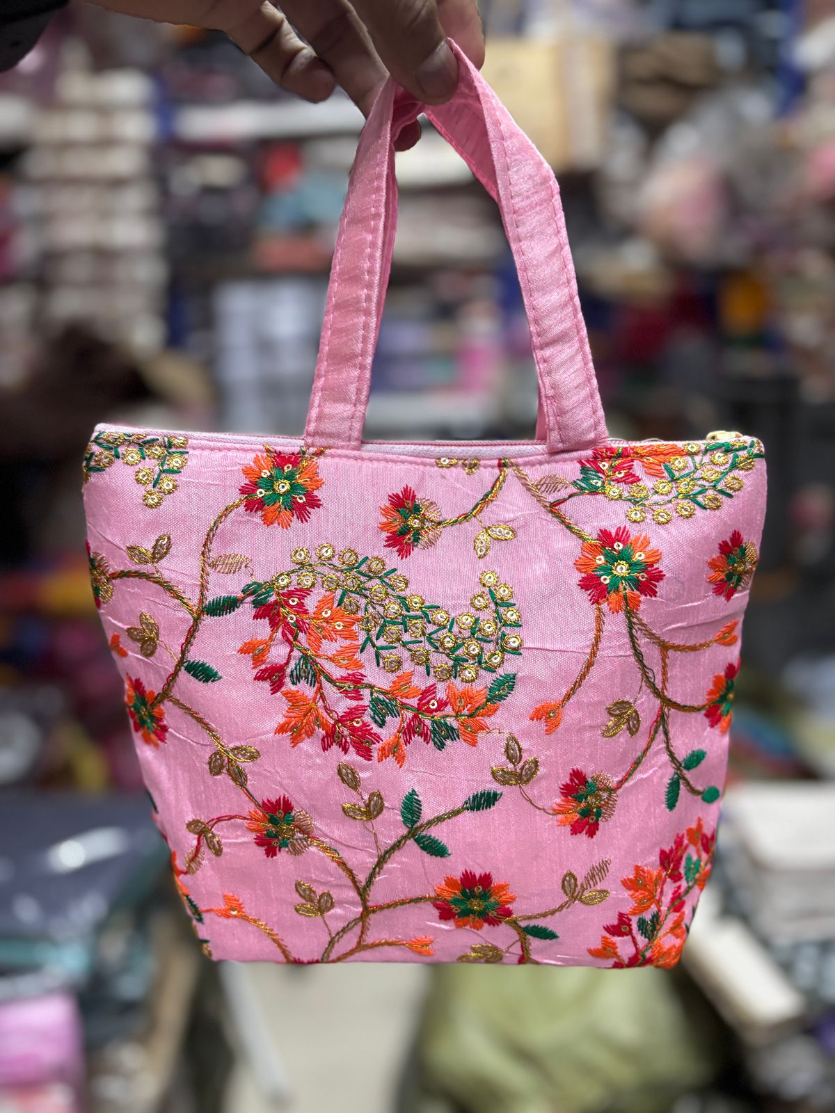 Heavy Embroidered hand bags - Image 8